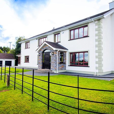 Mossvale Lodge Country House Bed And Breakfast Antrim Exterior photo